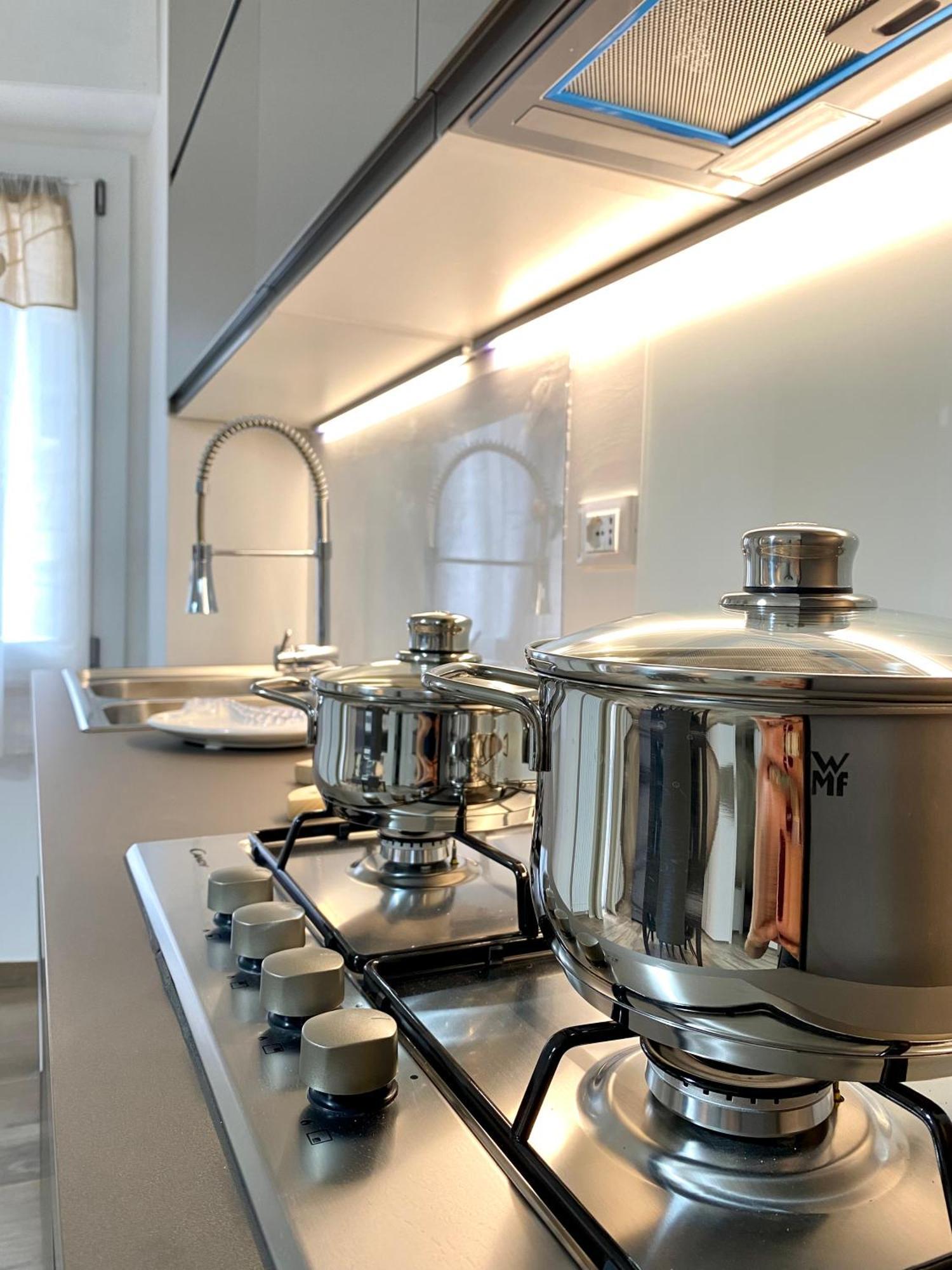 Sweet Home Margherita - Puglia Mia Apartments モノーポリ エクステリア 写真